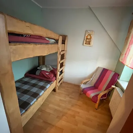 Duzy Dom Dla 16 Osob 別荘 ボルスク