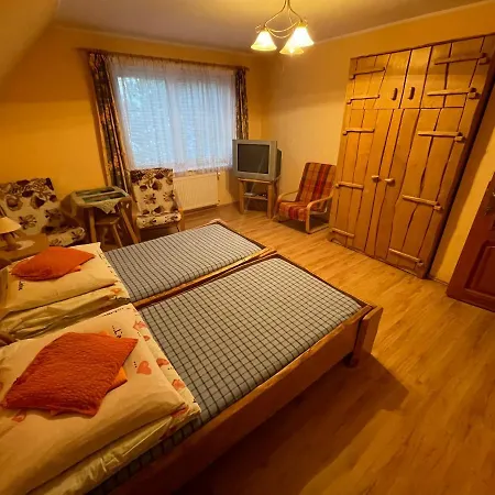 別荘 Duzy Dom Dla 16 Osob ボルスク