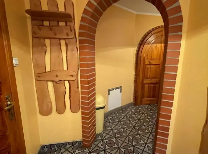 Semesterbostad Duzy Dom Dla 16 Osob Borsk