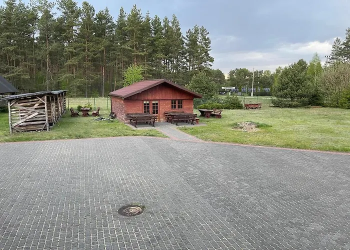 Duzy Dom Dla 16 Osob Borsk